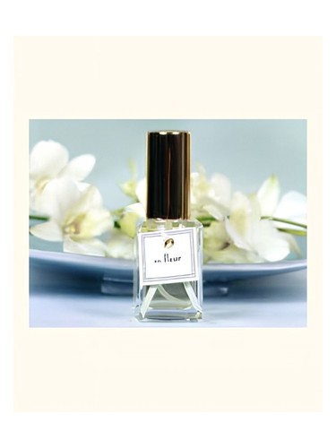 En Fleur DSH Perfumes