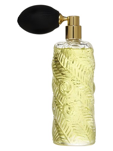 Essences Insensees Diptyque