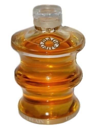 Marie Claire Guerlain